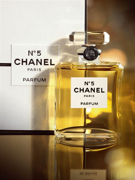 chanel n 5 livigno|Chanel l'eau no 5.